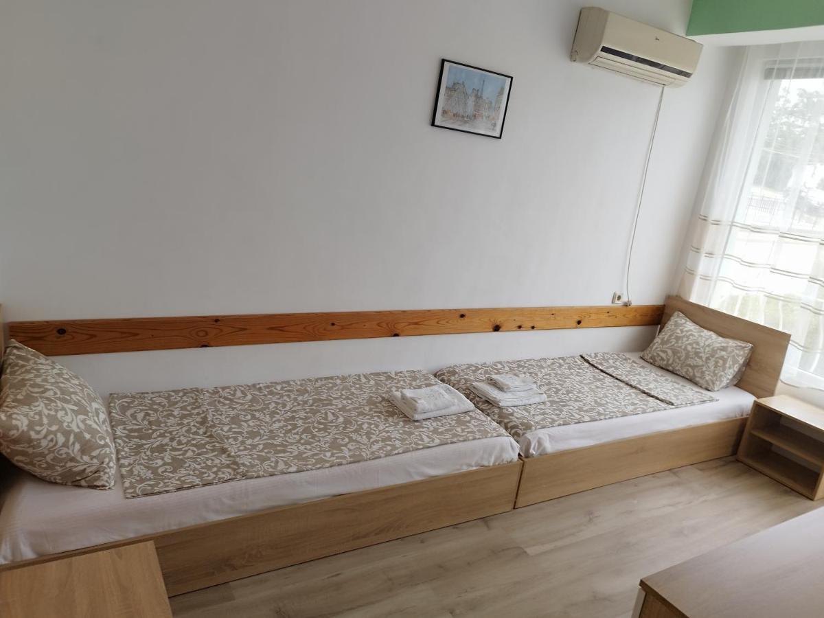 Family Hotel Kentavar 2 Byala  Extérieur photo
